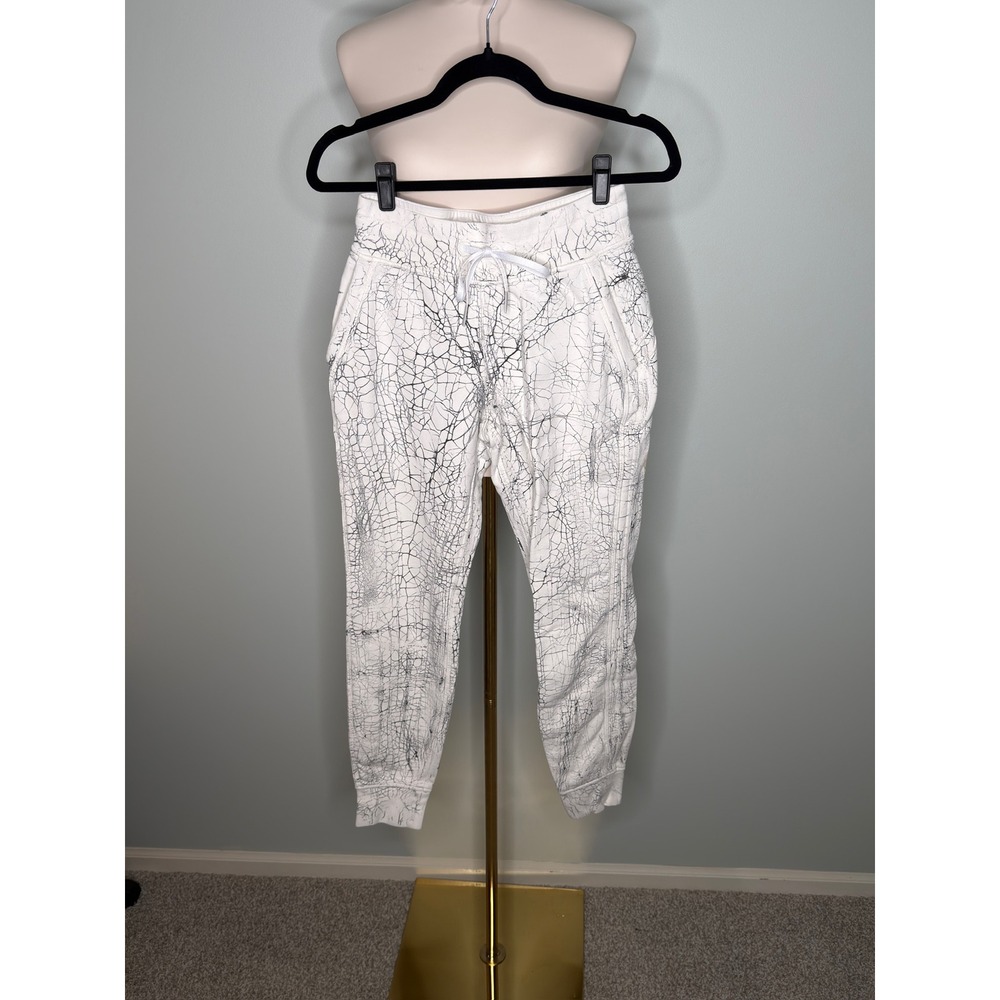 Lululemon Scuba High-Rise Jogger Crackle Glaze White Black Size 4 LW5DMXS